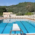 Il Villaggio Di Giuele شقة فندقية 3*