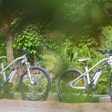 Il Villaggio Di Giuele Apartmanhotel Finale Ligure