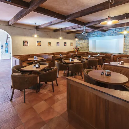 Il Villaggio Di Giuele 3* Финале Лигуре