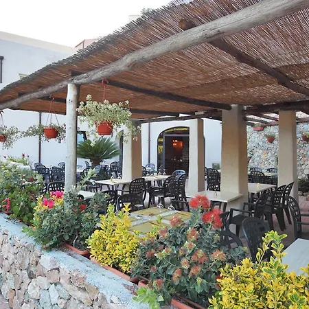 Il Villaggio Di Giuele Апарт-отель