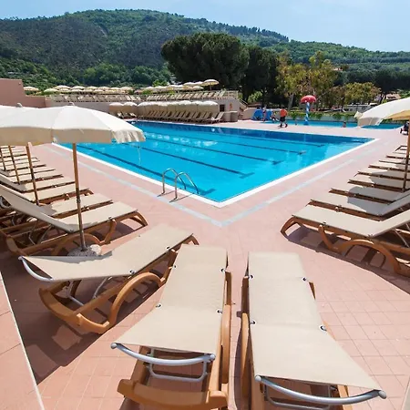 Il Villaggio Di Giuele Апарт-отель Финале Лигуре