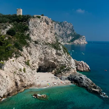 Il Villaggio Di Giuele 3*