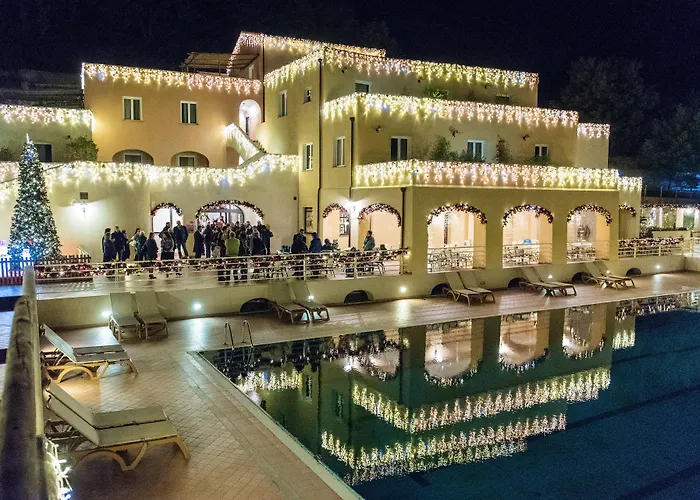 Апарт-отель Il Villaggio Di Giuele 3*
