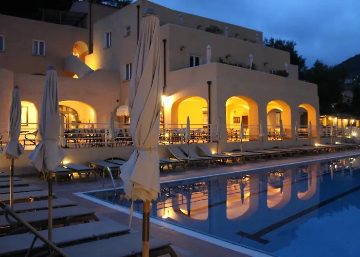 Il Villaggio Di Giuele 3* Финале Лигуре