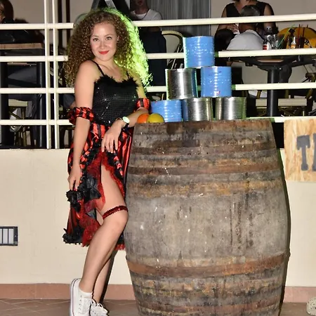 Il Villaggio Di Giuele Apart Otel 3*