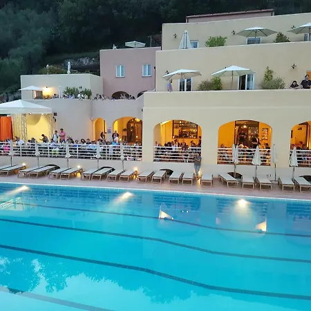 Il Villaggio Di Giuele Finale Ligure