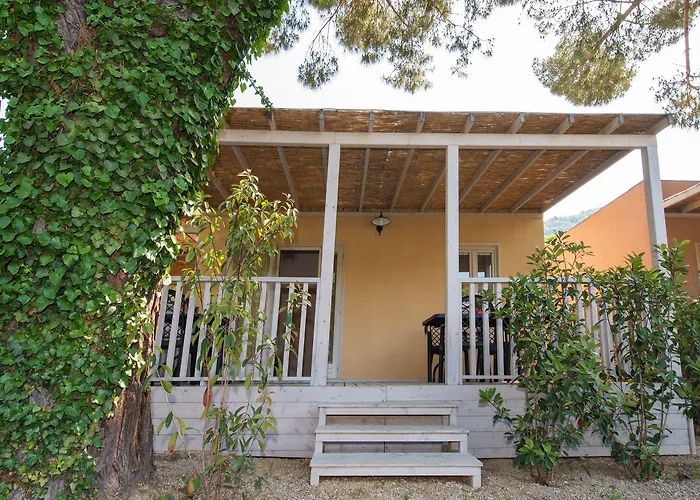 Aparthotel Il Villaggio Di Giuele